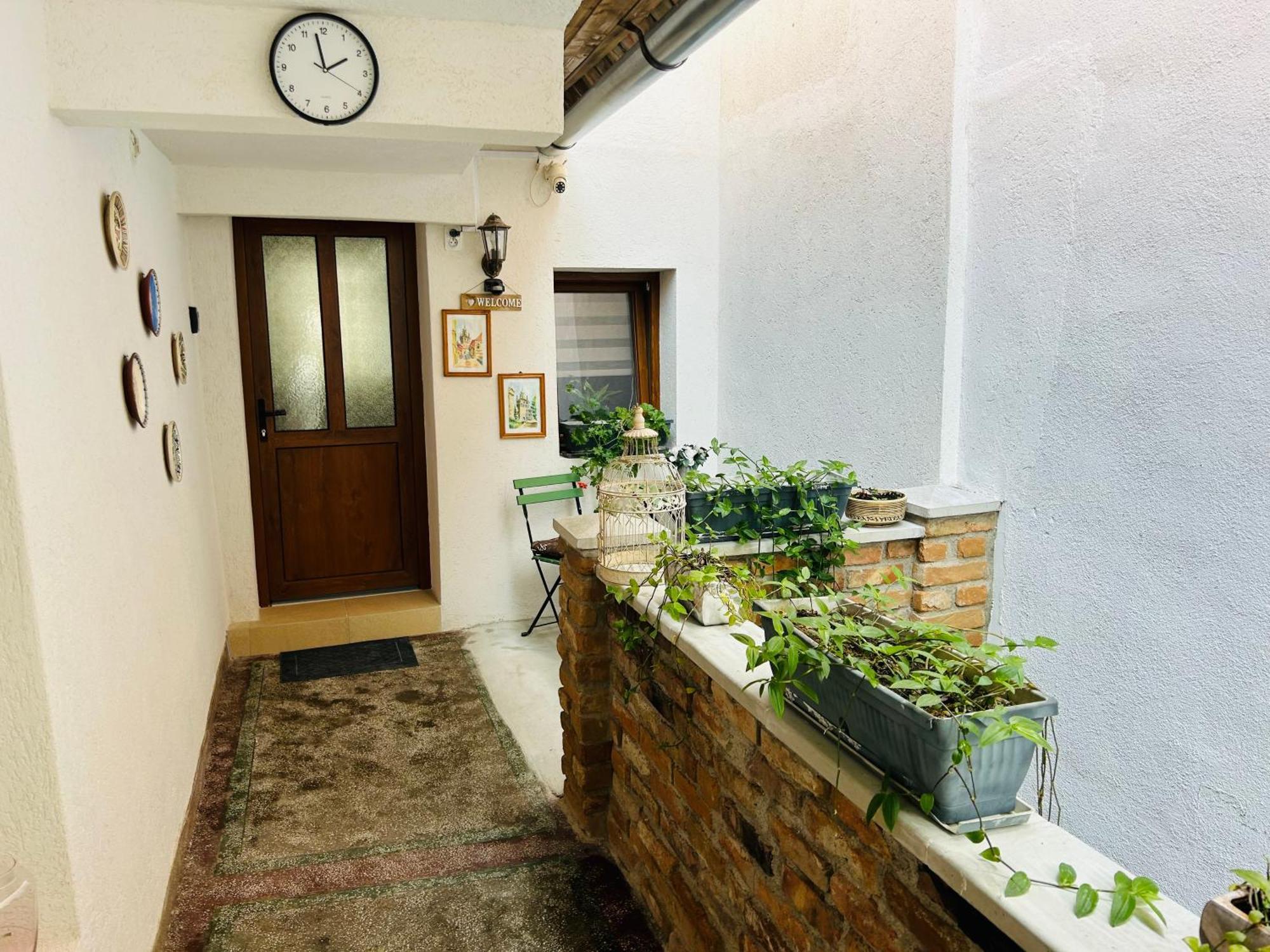 T4House Apartment Sighisoara Luaran gambar