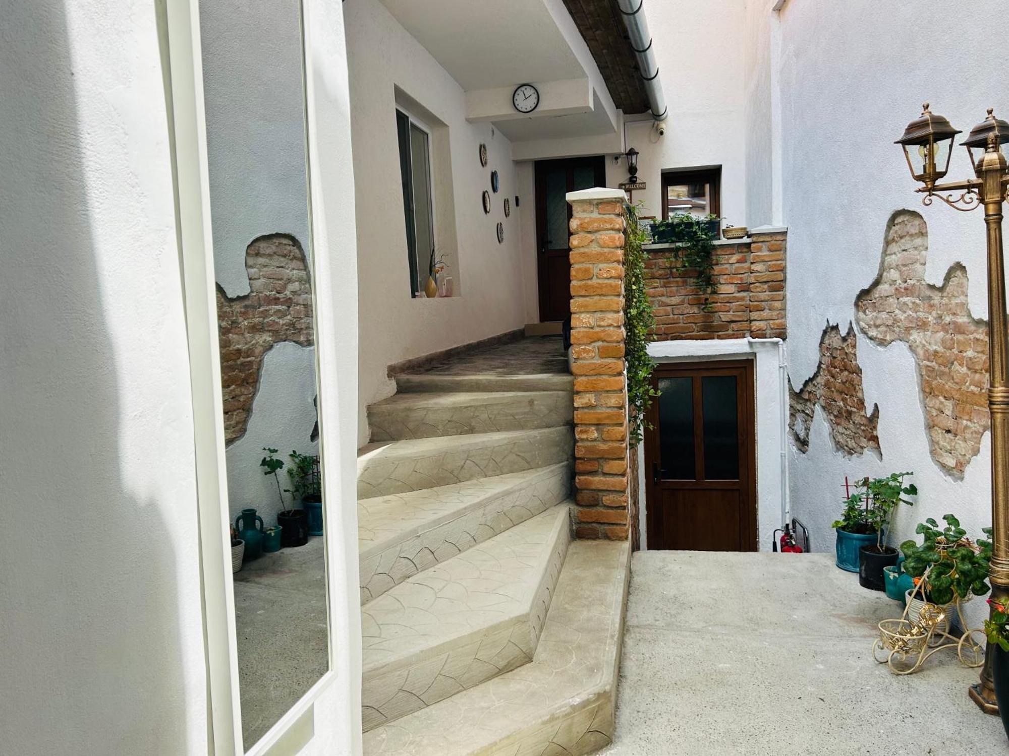 T4House Apartment Sighisoara Luaran gambar